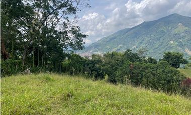 EN VENTA FINCA CON LOTE ADICIONAL EN AMAG ANTIOQUIA
