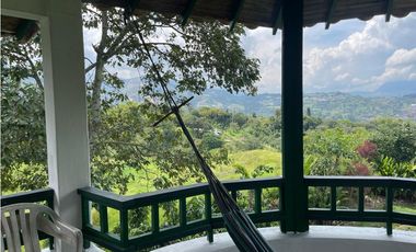 EN VENTA FINCA CON LOTE ADICIONAL EN AMAG ANTIOQUIA