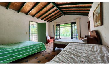 EN VENTA FINCA CON LOTE ADICIONAL EN AMAG ANTIOQUIA