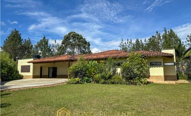 Casa en Arriendo en San Antonio sector Ojo de Agua