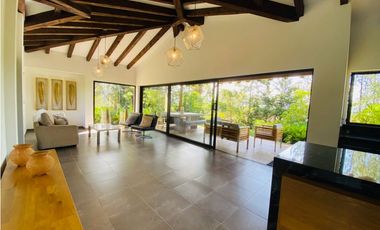 Casa en Arriendo en San Antonio sector Ojo de Agua