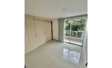 EN VENTA APARTAMENTO EN LAURELES