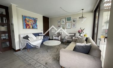 CASA MEDITERRANEA EN CONDOMINIO CERCANO COLEGIO SAN ANSELMO