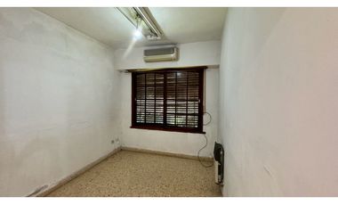 Venta casa 4 AMB paso del rey ACH