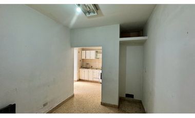 Venta casa 4 AMB paso del rey ACH