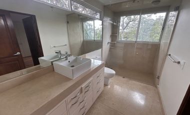 LINDA CASA EN RENTA EN TECAMACHALCO
