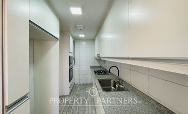 Santa Cruz, Casa en Barrio Residencial