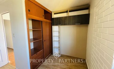 Santa Cruz, Casa en Barrio Residencial