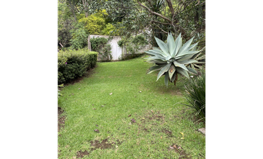 CASA EN VENTA EN VALLE DE BRAVO