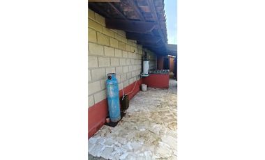 OPORTUNIDAD, CASA EN VENTA VALLE DE BRAVO