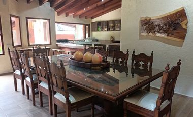 CASA EN RENTA AVANDARO, VALLE DE BRAVO