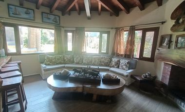 CASA EN RENTA AVANDARO, VALLE DE BRAVO