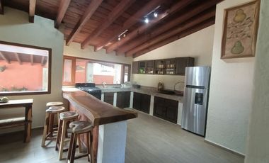 CASA EN RENTA AVANDARO, VALLE DE BRAVO