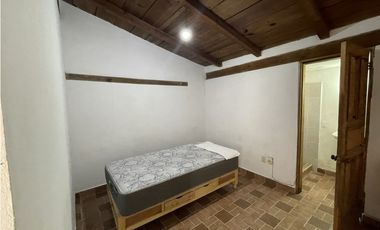 DEPARTAMENTO ESTUDIO RENTA AVANDARO VALLE DE BRAVO
