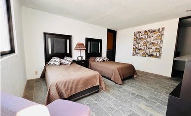 CASA EN RENTA EN VALLE DE BRAVO