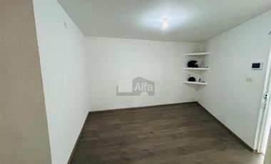Casa sola en venta en Mártires de Chicago, Xalapa, Veracruz