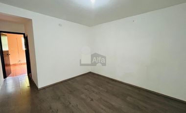 Casa sola en venta en Mártires de Chicago, Xalapa, Veracruz