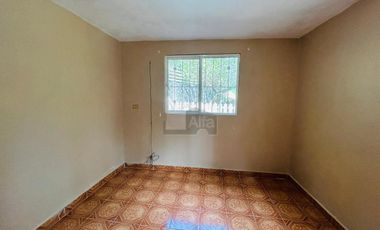 Casa sola en venta en Mártires de Chicago, Xalapa, Veracruz