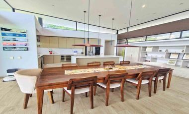 En venta Casa Moderna de 2 niveles en Condominio, Tenjo, Cundinamarca