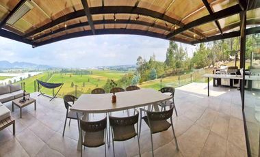 En venta Casa Moderna de 2 niveles en Condominio, Tenjo, Cundinamarca