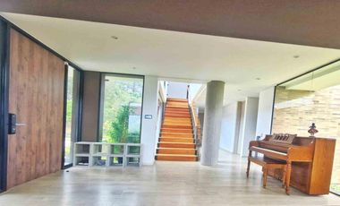 En venta Casa Moderna de 2 niveles en Condominio, Tenjo, Cundinamarca