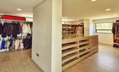 En venta Casa Moderna de 2 niveles en Condominio, Tenjo, Cundinamarca