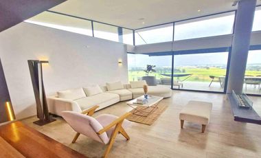 En venta Casa Moderna de 2 niveles en Condominio, Tenjo, Cundinamarca