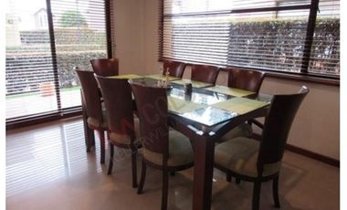 HERMOSA CASA EN VENTA EN CAJICA MUY CENTRAL