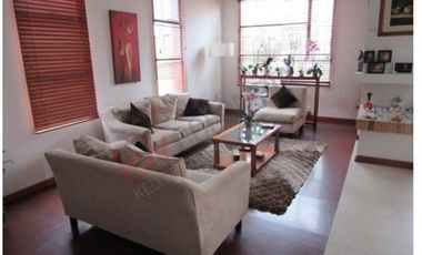 HERMOSA CASA EN VENTA EN CAJICA MUY CENTRAL