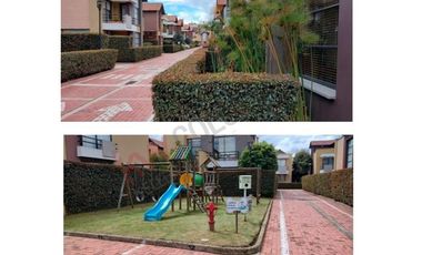 HERMOSA CASA EN VENTA EN CAJICA MUY CENTRAL