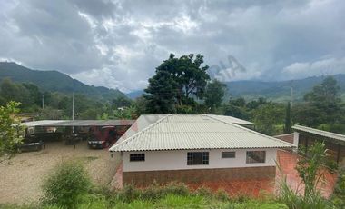 HERMOSA CASA QUINTA EN VENTA EN PACHO