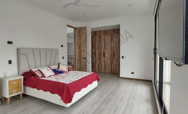 Moderna Casa Campestre en Venta (condominio) - Silvania- Cundinamarca