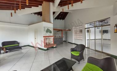 Moderna Casa Campestre en Venta (condominio) - Silvania- Cundinamarca