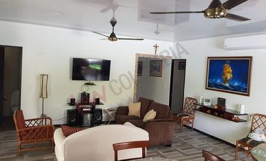 Para Venta Casa Campestre en Condominio en Ricaurte Cundinamarca-7510