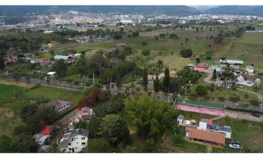 En Fusagasugá - Cundinamarca, Amplio Lote en Parcelación exclusiva.