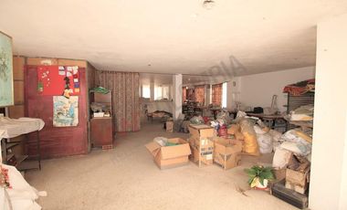 Se vende en el centro de Choachí Cundinamarca, Un edificio de 4 plantas,
