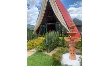 HERMOSO CHALET EN VENTA EN SUPATA