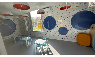 Venta de Espectacular  apartamento  en Zafiro