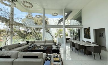 CASA EN BOSQUES DE LAS LOMAS OPORTUNIDAD ACABADOS AAA