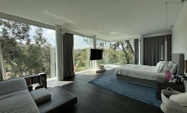 CASA EN BOSQUES DE LAS LOMAS OPORTUNIDAD ACABADOS AAA