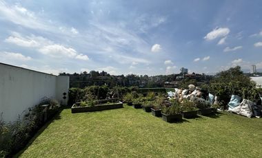 CASA EN BOSQUES DE LAS LOMAS OPORTUNIDAD ACABADOS AAA