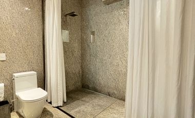 CASA EN BOSQUES DE LAS LOMAS OPORTUNIDAD ACABADOS AAA