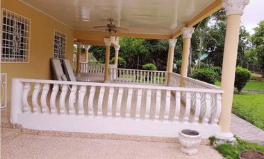 VENDO CASA DE SEGUNDA EN BOQUERON
