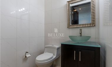 VENTA APARTAMENTO LB PRIMERA LINEA COSTA DEL ESTE, PH ZEUS (4)