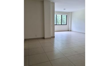 SE ALQUILA APARTAMENTO EN HOWARD