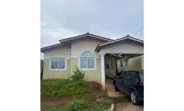 SE ALQUILA CASA EN LA CHORRERA