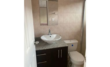 SE ALQUILA CASA EN LA CHORRERA
