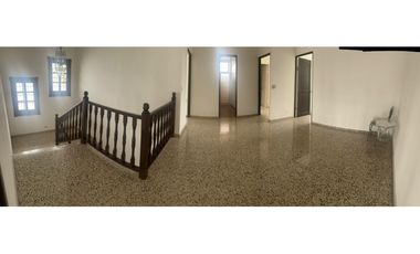 ALQUILO CASA EN BARRIO PRIVADO - ALTOS DEL GOLF $3000!!