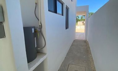 CASA EN VENTA DE 3 RECAMARAS EN CONKAL