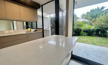 Departamento en Venta en Avda Ossa/ Obispo del Solar